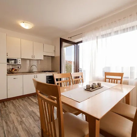 Apartament Bubi *