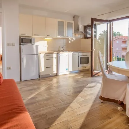 Bubi Apartament Malinska